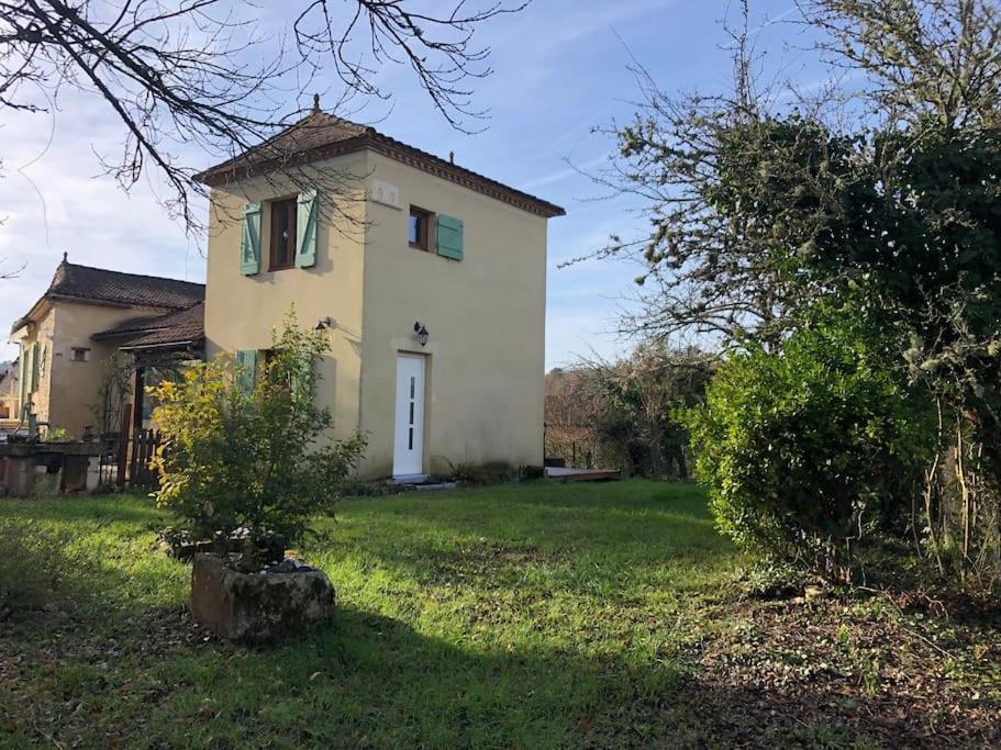 Charmant Gite En Perigord Vert Douchapt Екстер'єр фото