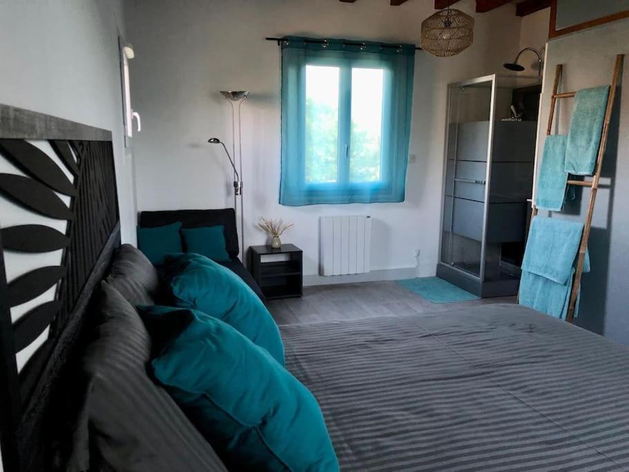 Charmant Gite En Perigord Vert Douchapt Екстер'єр фото